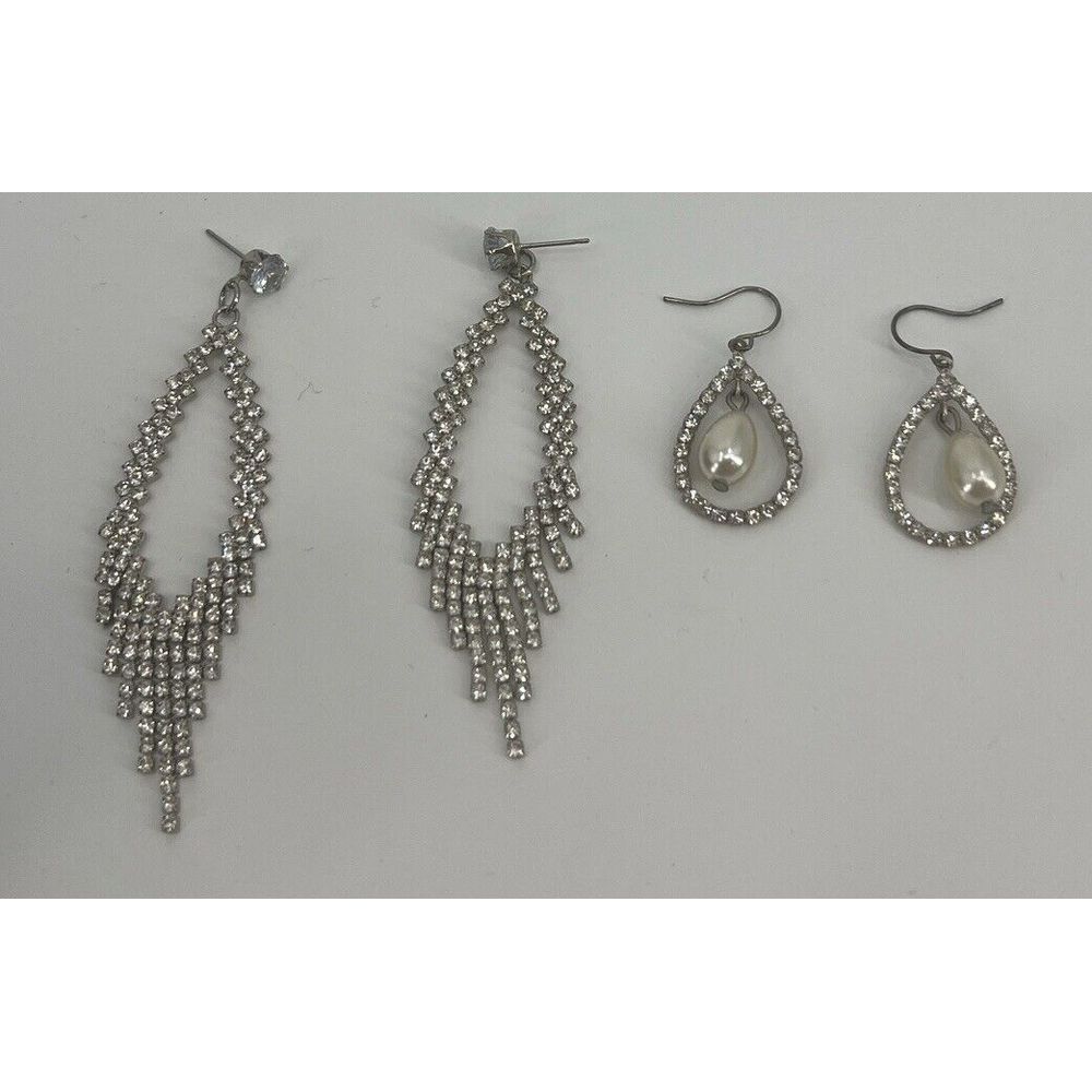 Two Silver Rhinestone Dangle Earrings Fashion Jewlery‎